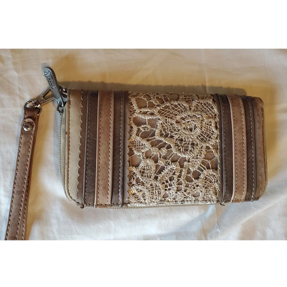 Justin Boots Brown Faux Leather Lace Concho Studded Zip Around Wristlet Wallet